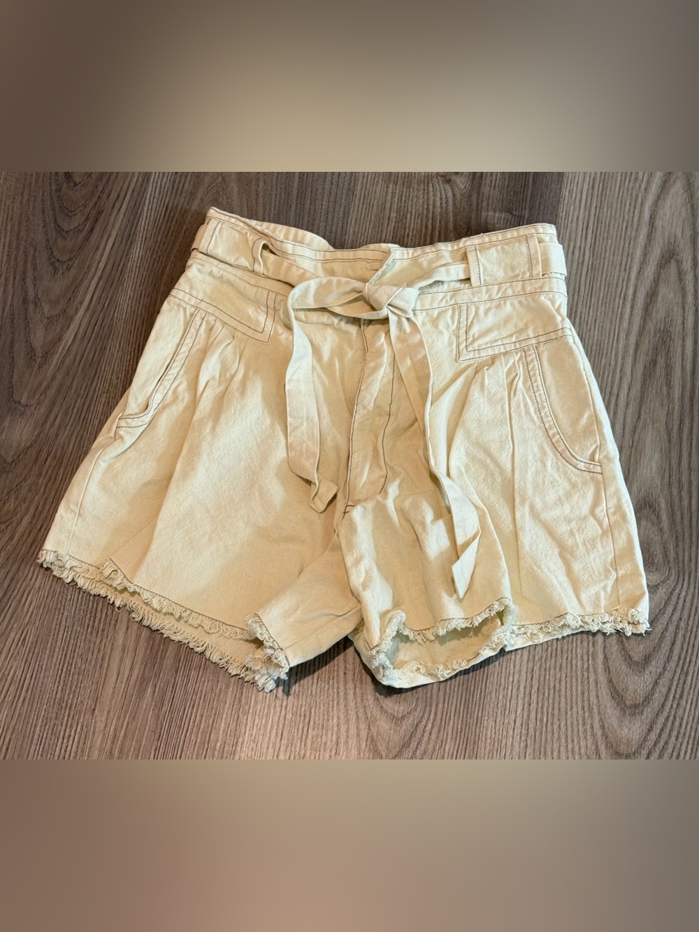 Free People One Penny Shorts in Ivory Beige Raw Hem High Waist Paperbag size 2